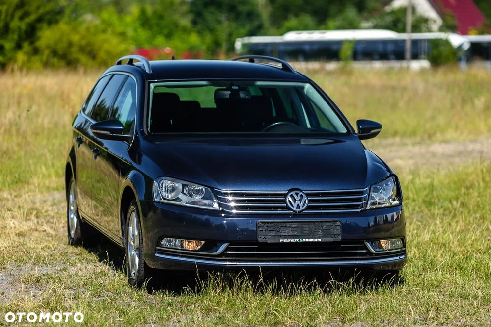 Volkswagen Passat 2.0 TDI BlueMotion Technology Comfortline - 2