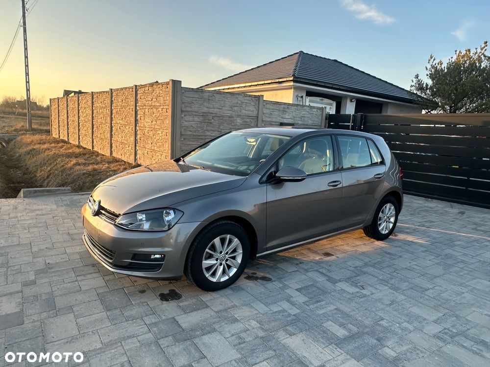 Volkswagen Golf 1.6 BlueTDI Comfortline - 16