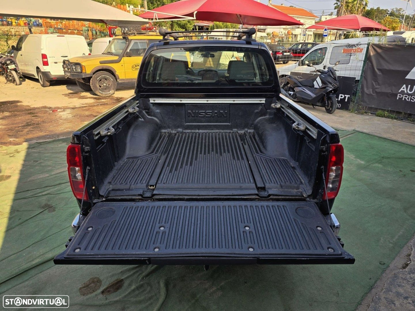 Nissan Navara 2.5 dCi CD SE Eastpak 4WD - 8