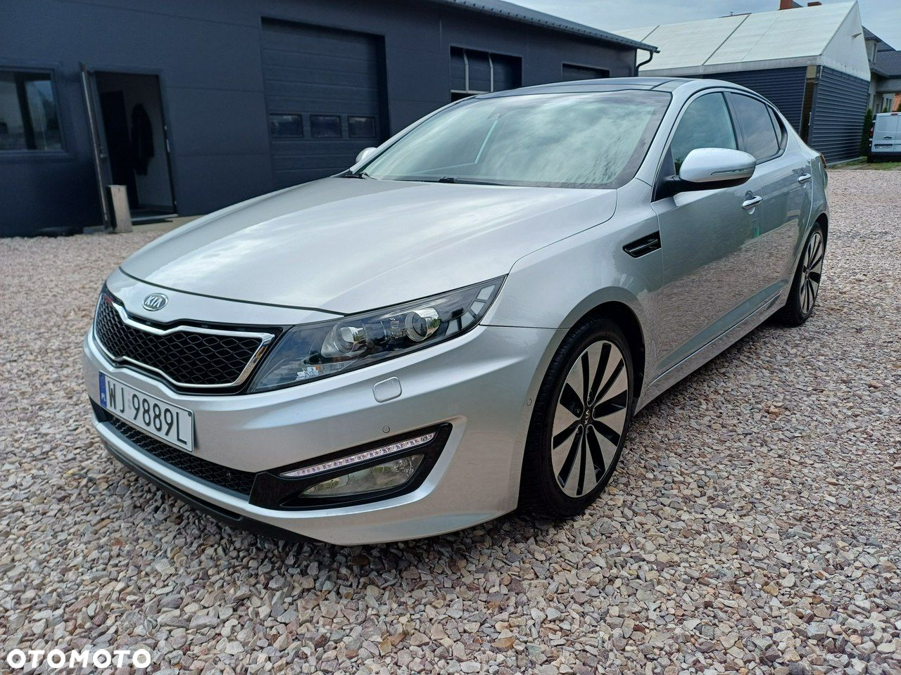 Kia Optima - 14
