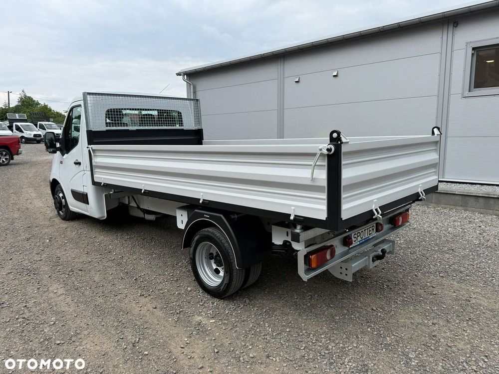 Renault Master - 18