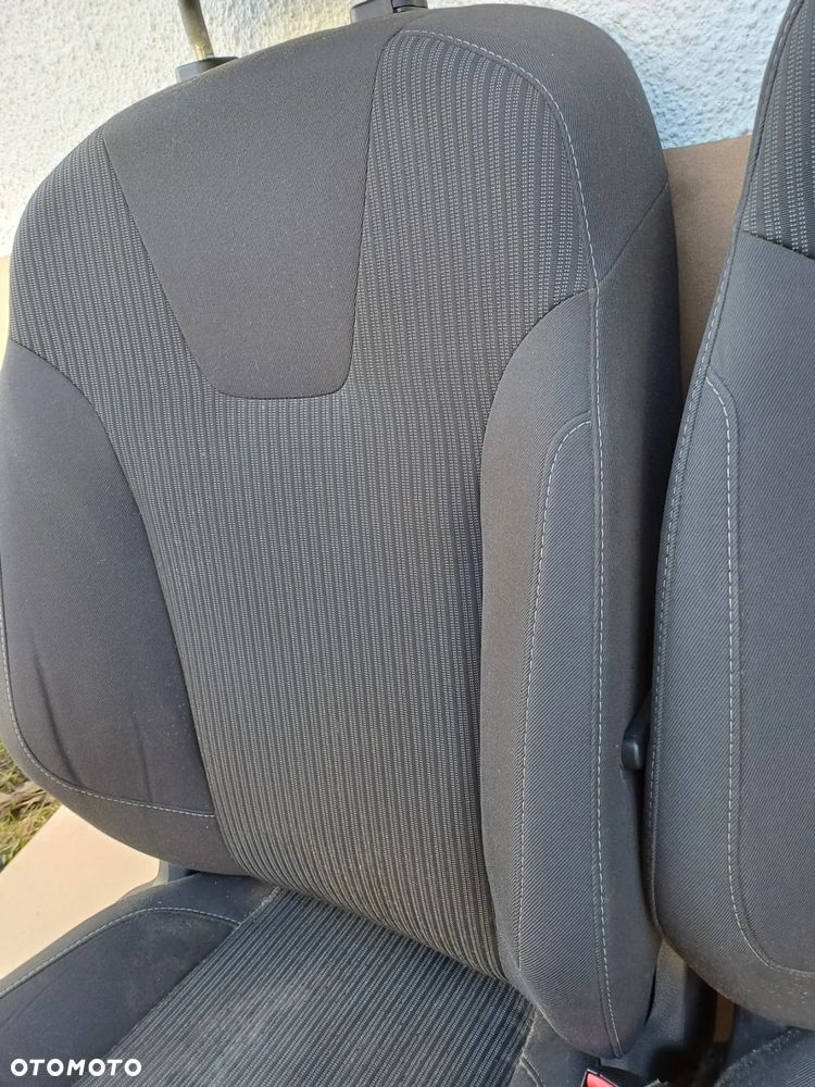 Ford focus mk3 Fotele kanapa kombi - 13