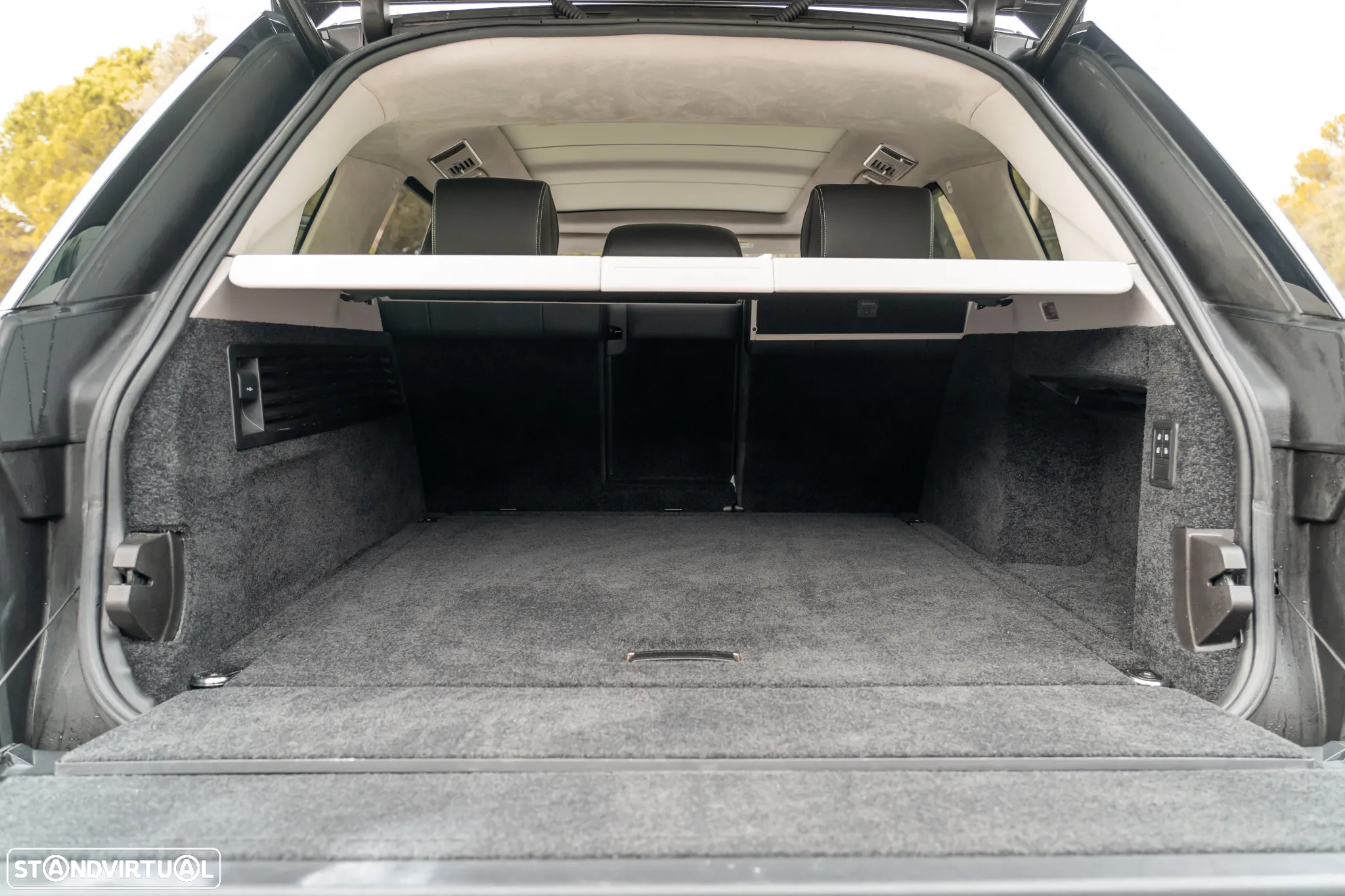 Land Rover Range Rover 5.0 V8 S/C Autob. 299g - 9