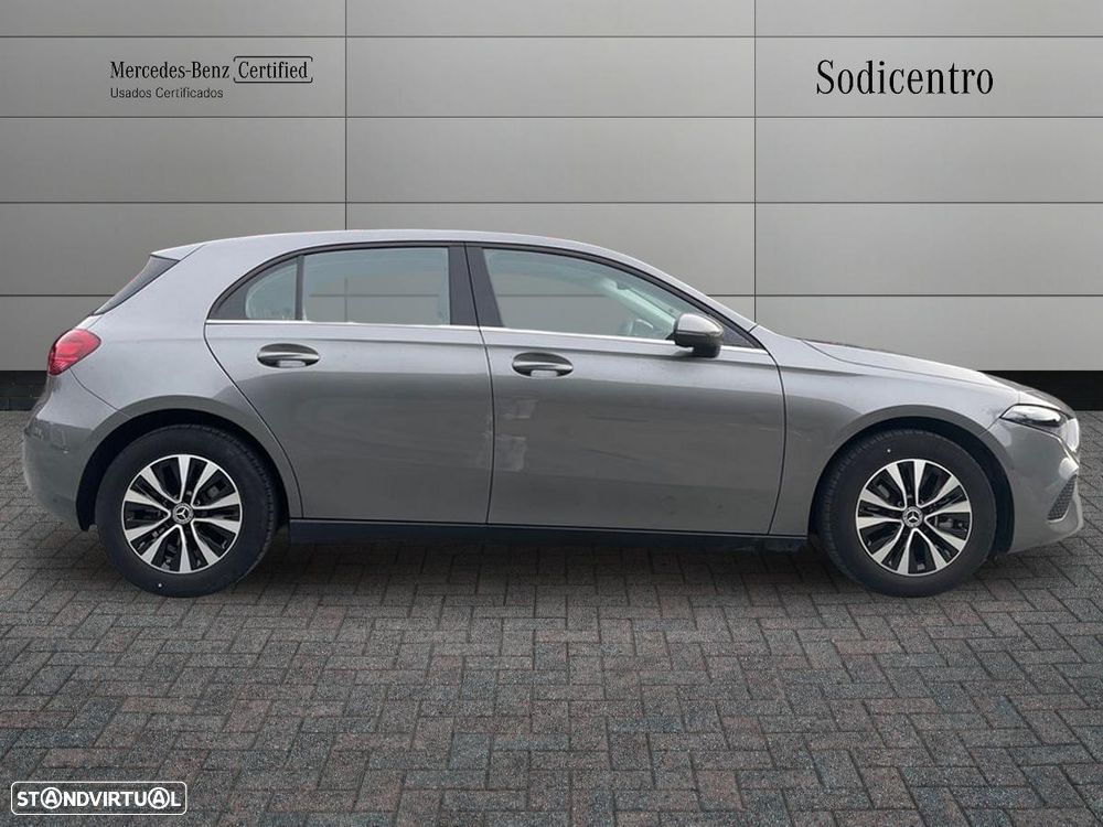Mercedes-Benz A 200 Standard - 8