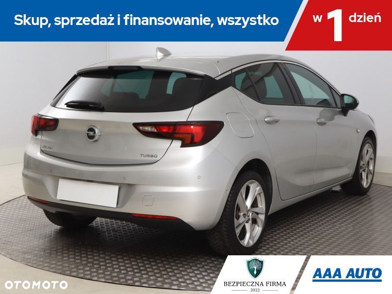 Opel Astra - 7