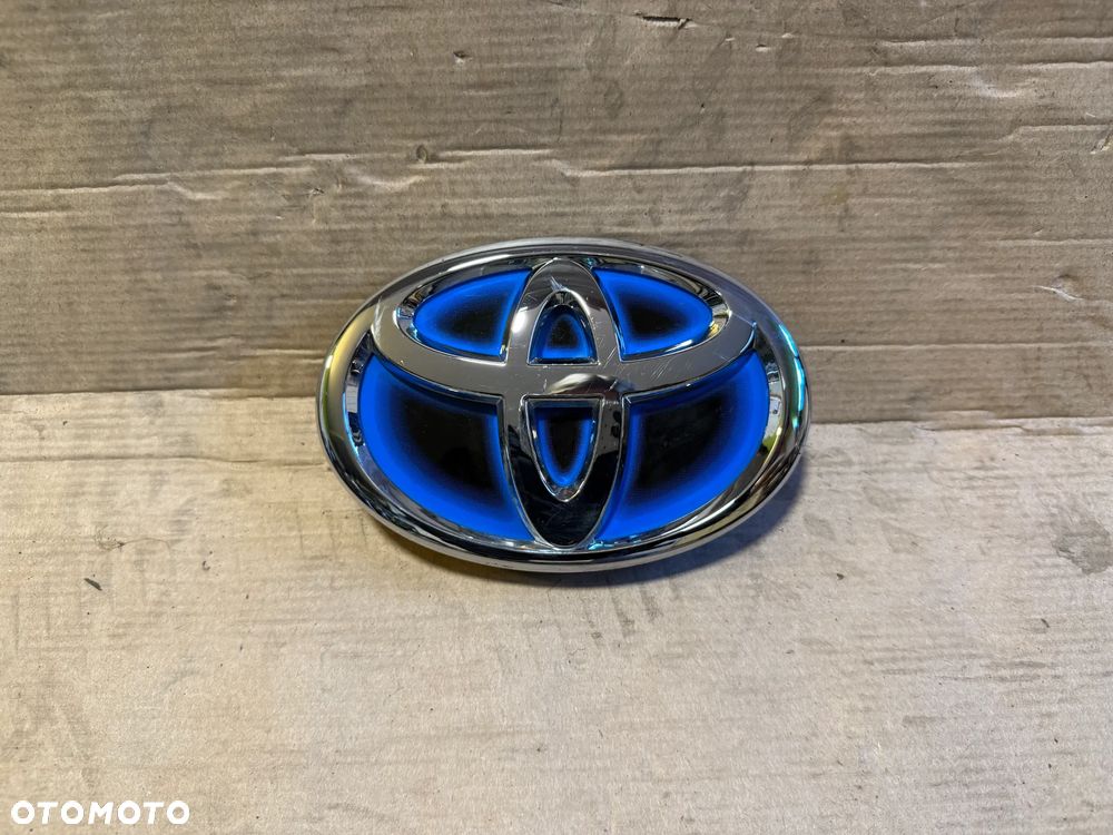 Emblemat logo Toyota Yaris III 2019r 75301-0D130 OE - 1