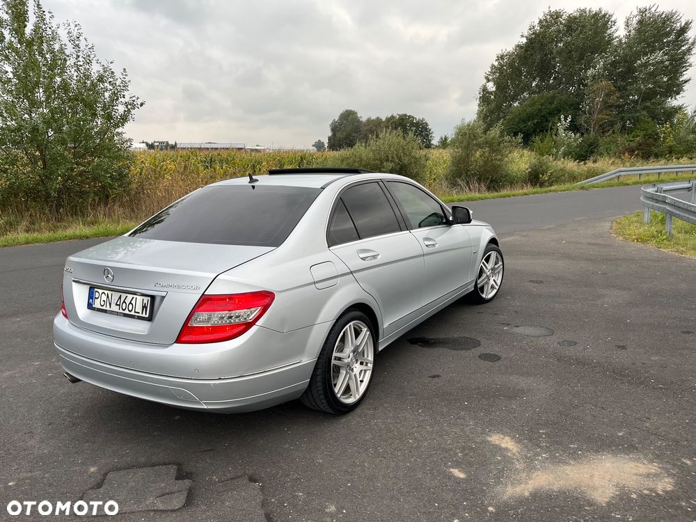 Mercedes-Benz Klasa C - 25