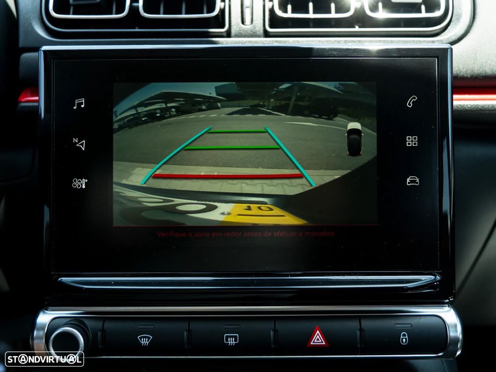 Citroën C3 1.2 PureTech Shine - 25