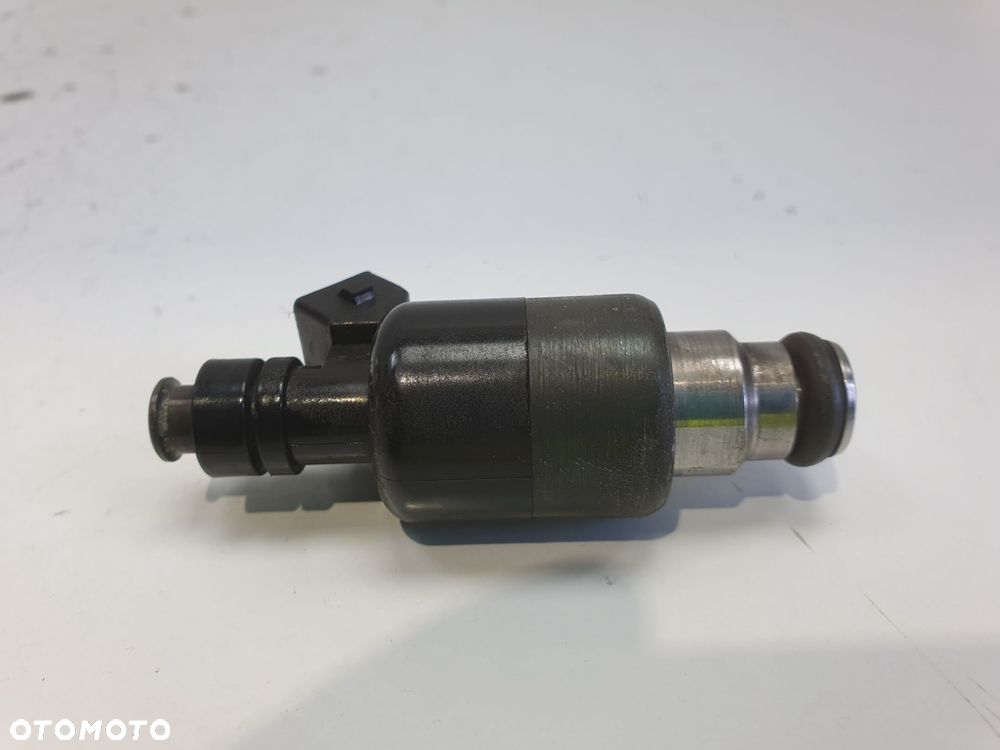 WTRYSKIWACZ Opel Corsa B 1.4 16V _ wtrysk 17089276 - 6