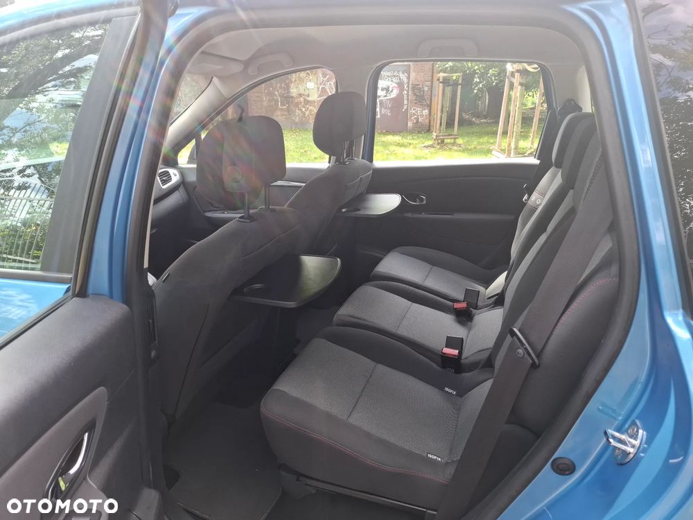 Renault Scenic ENERGY TCe 115 Bose Edition - 13