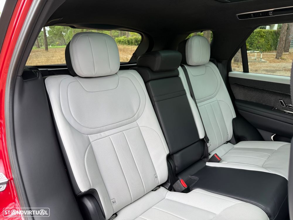 Land Rover Range Rover Sport 3.0 P510e First Edition - 17