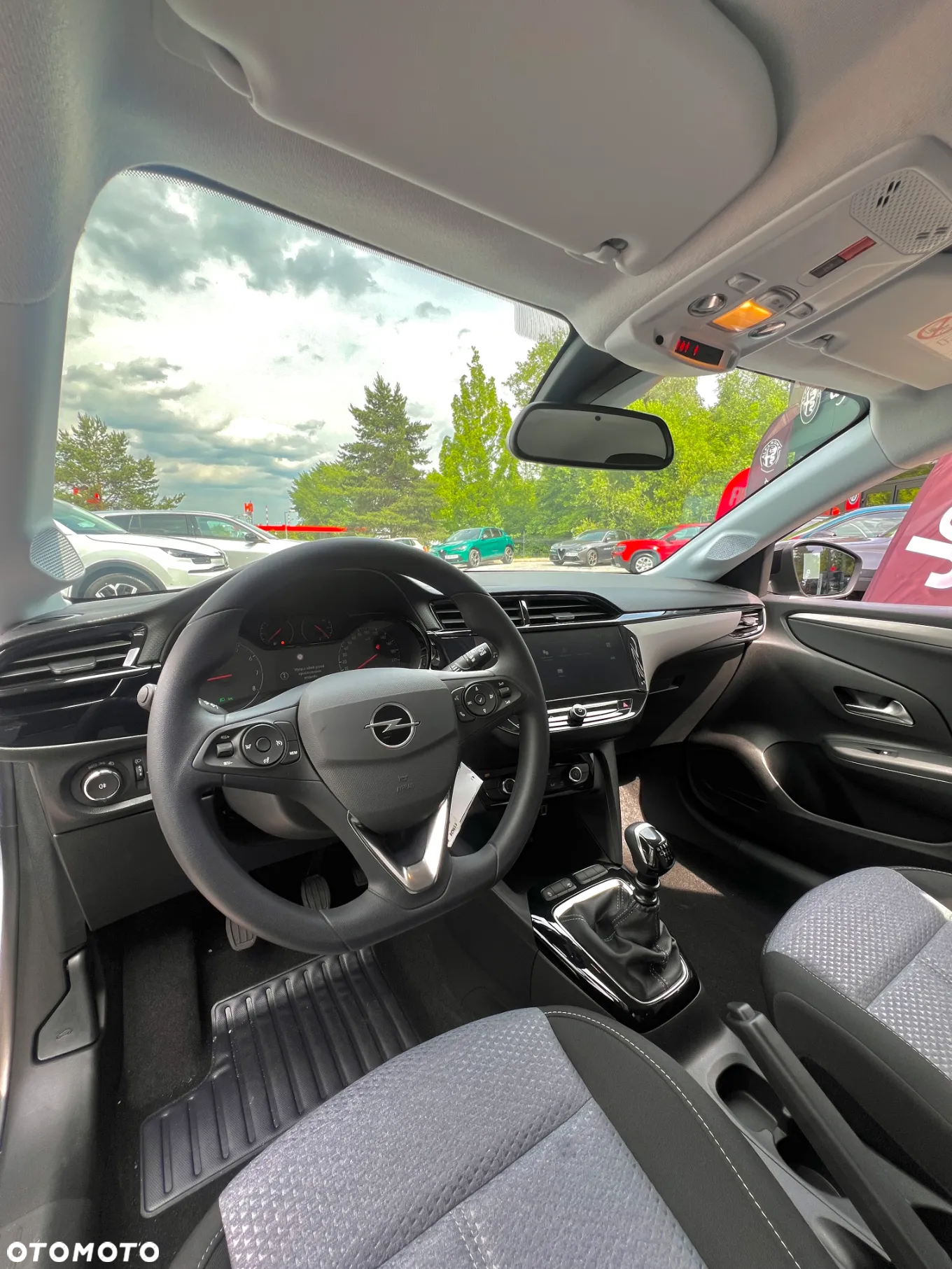 Opel Corsa 1.2 Edition S&S - 9