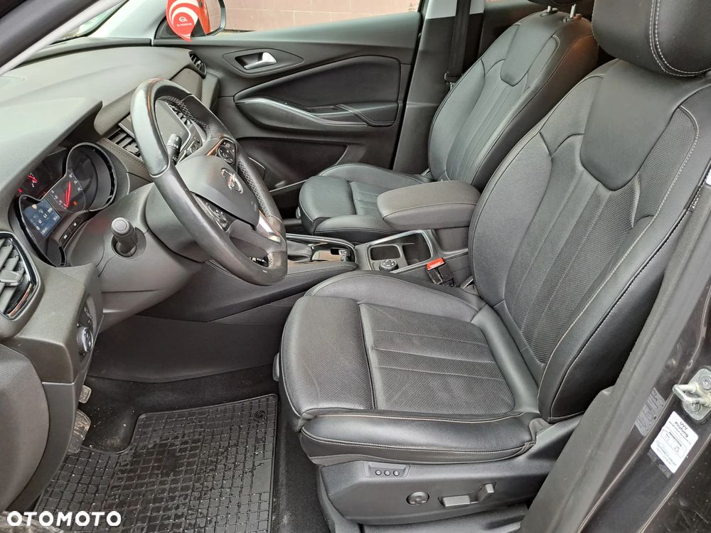 Opel Grandland X - 16