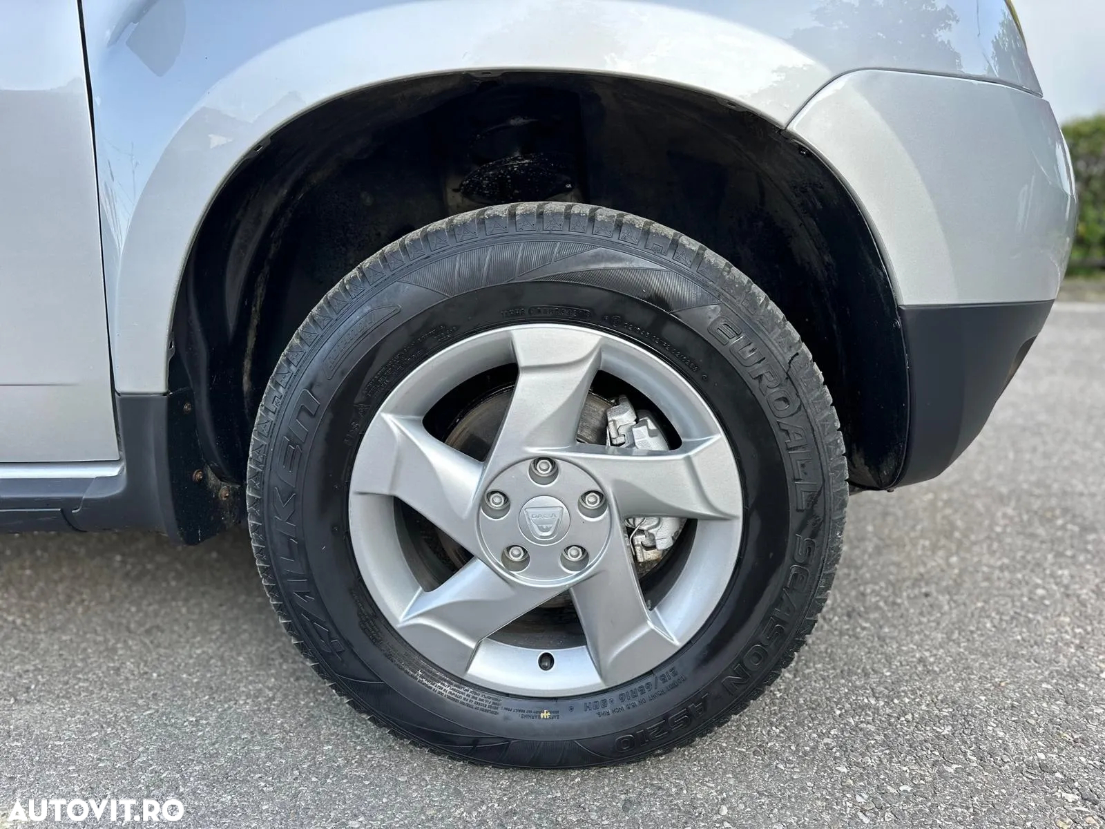 Dacia Duster 1.5 dCi 4x4 Laureate - 18