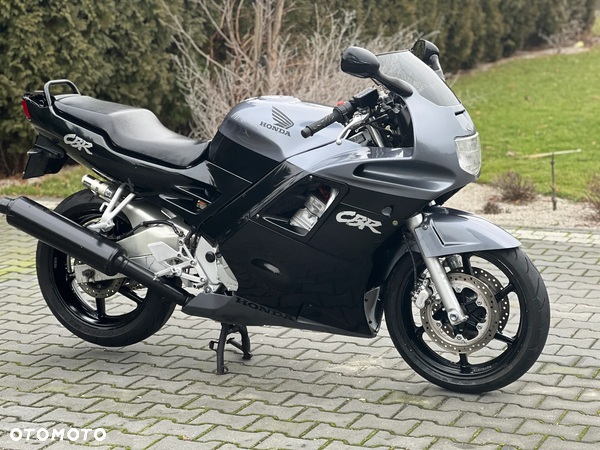 Honda CBR
