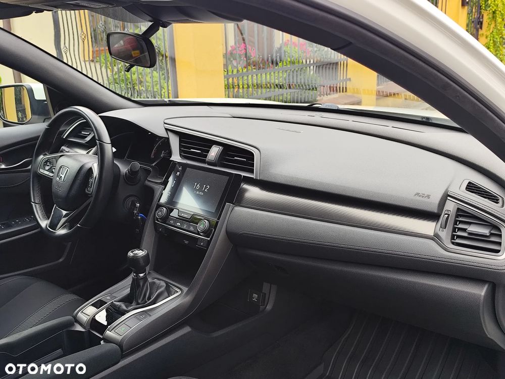 Honda Civic 1.5 T Sport (Navi) - 17