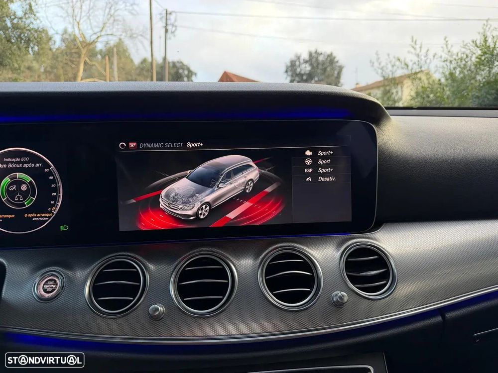 Mercedes-Benz E 300 de AMG Line - 16