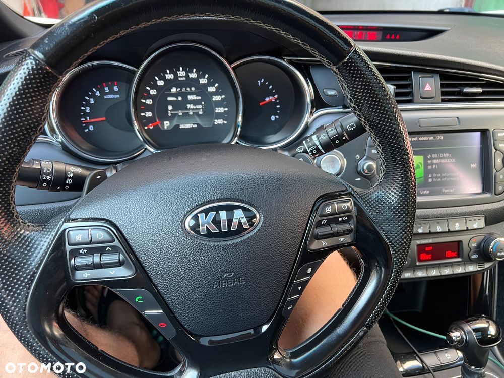 Kia Ceed 1.6 CRDi GT Line DCT - 9