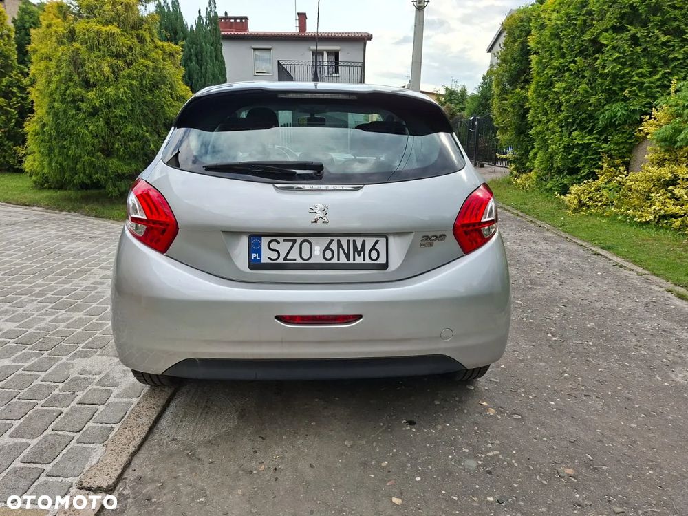 Peugeot 208 1.2 VTi Active ETG5 - 5