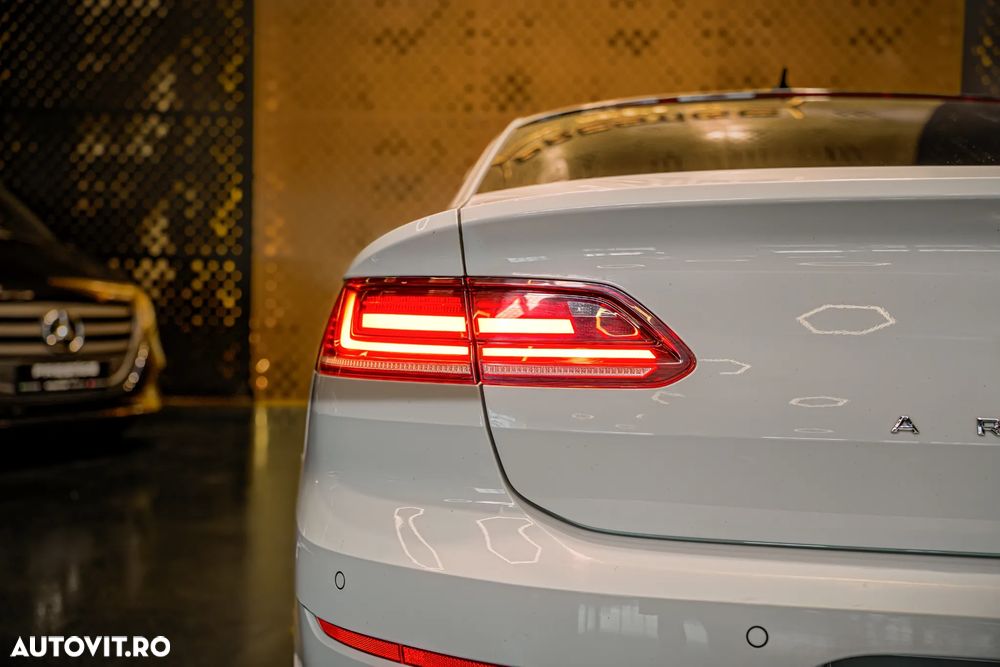 Volkswagen ARTEON 2.0 TDI DSG 4Motion R-Line - 32