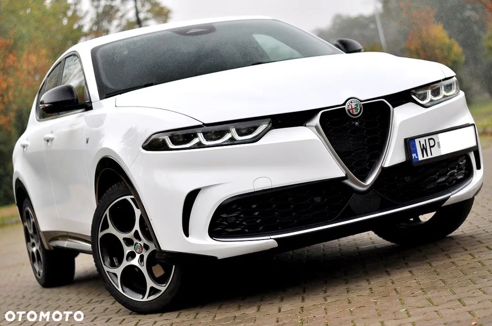 Alfa Romeo Tonale 1.5 T4 GSE mHEV TI DCT - 11