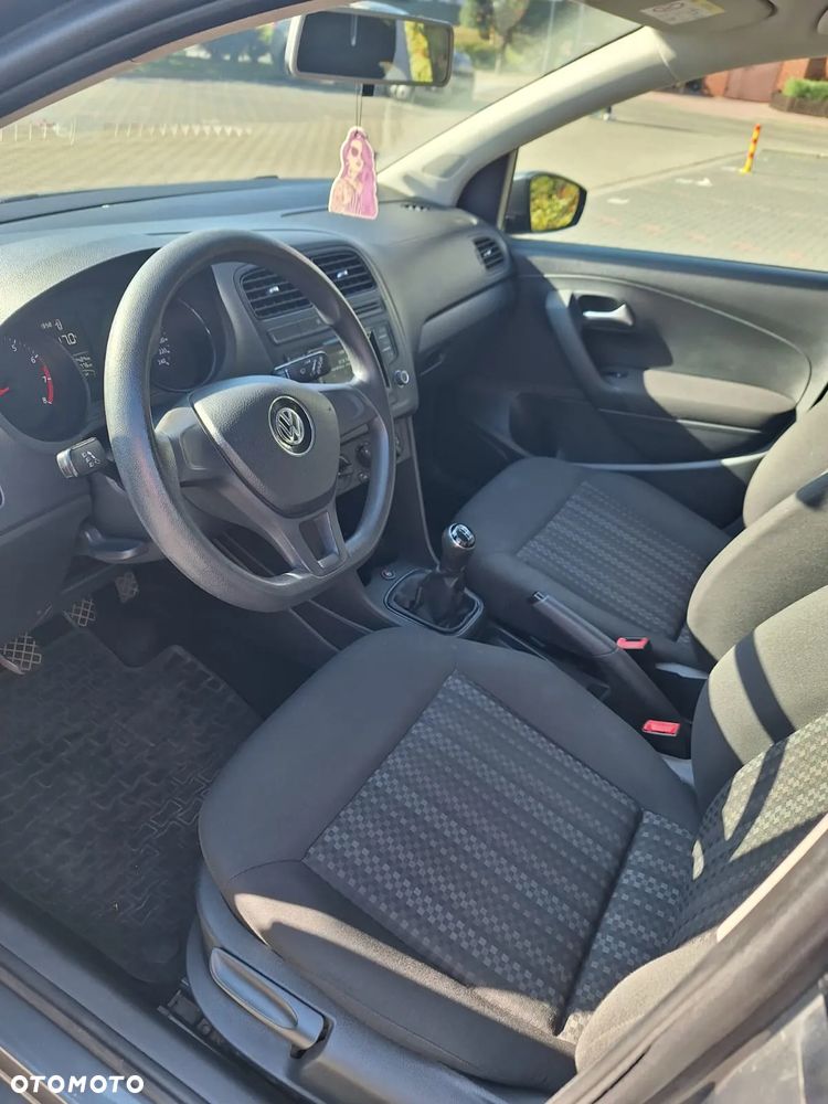 Volkswagen Polo - 9