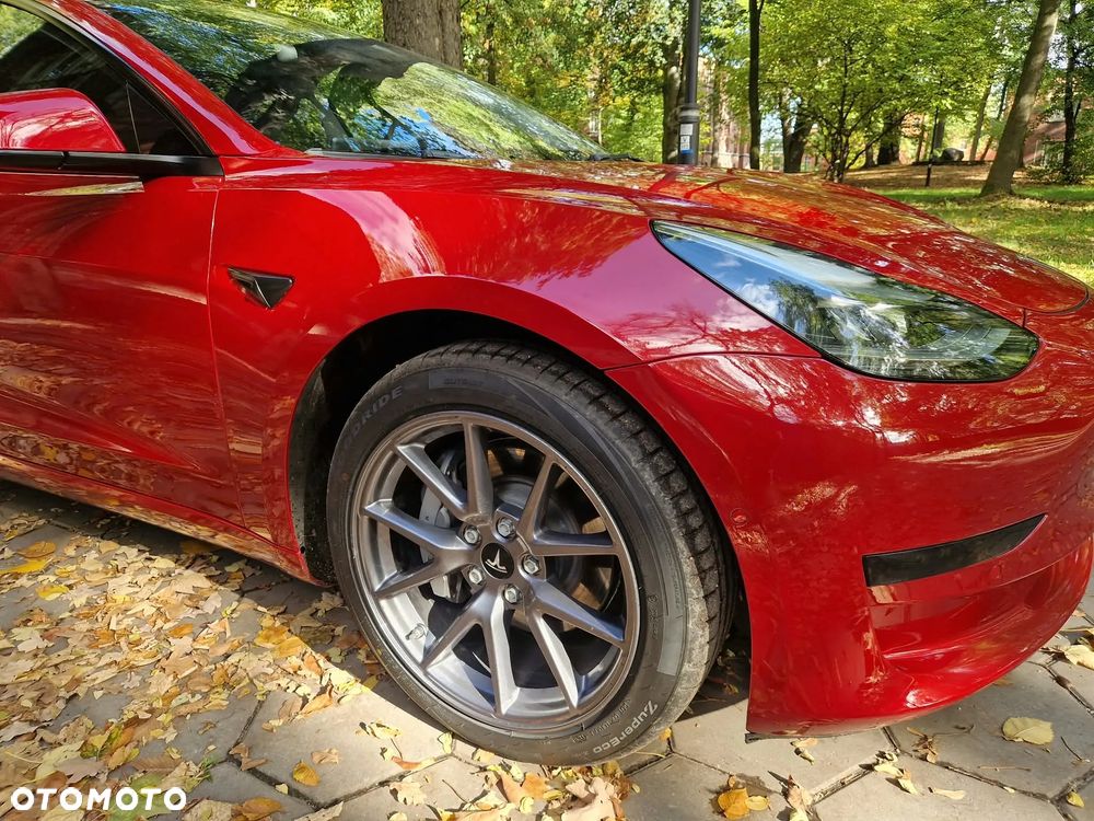 Tesla Model 3 RWD - 8