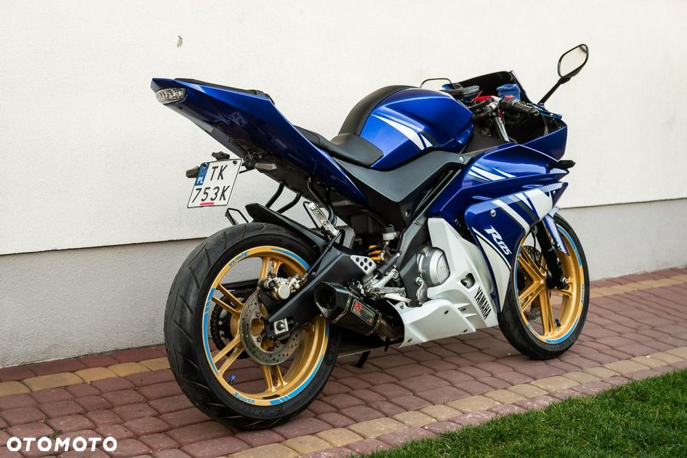Yamaha YZF - 3