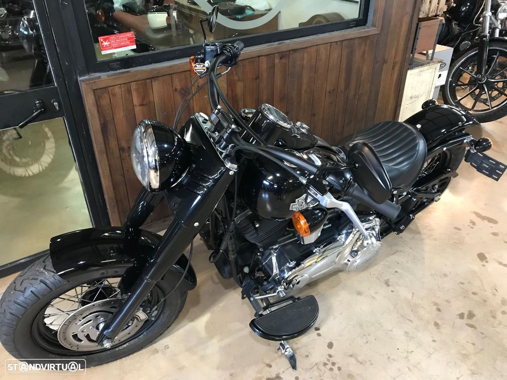 Harley-Davidson Softail Slim (FLS 103) - 3