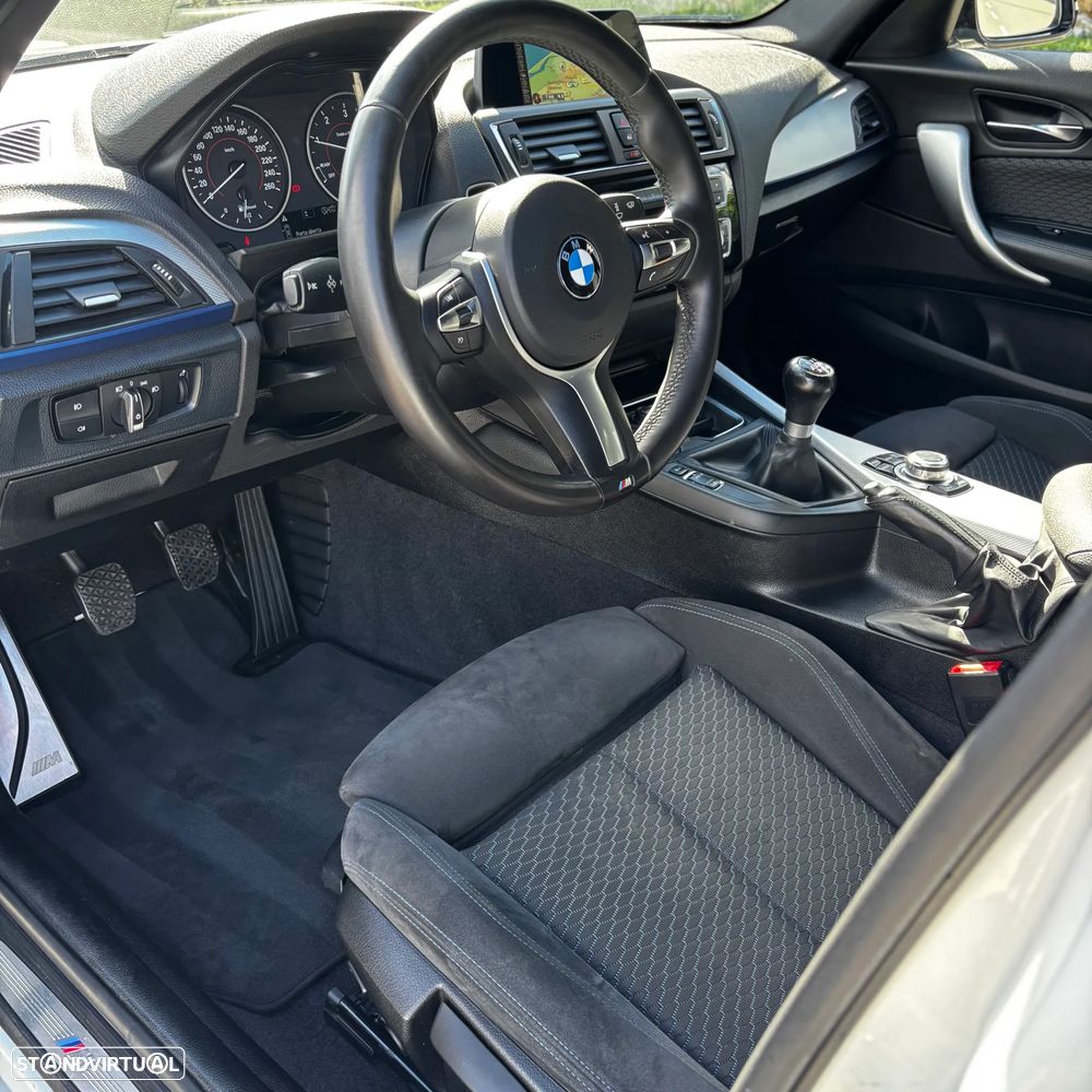 BMW 118 d Pack M - 21