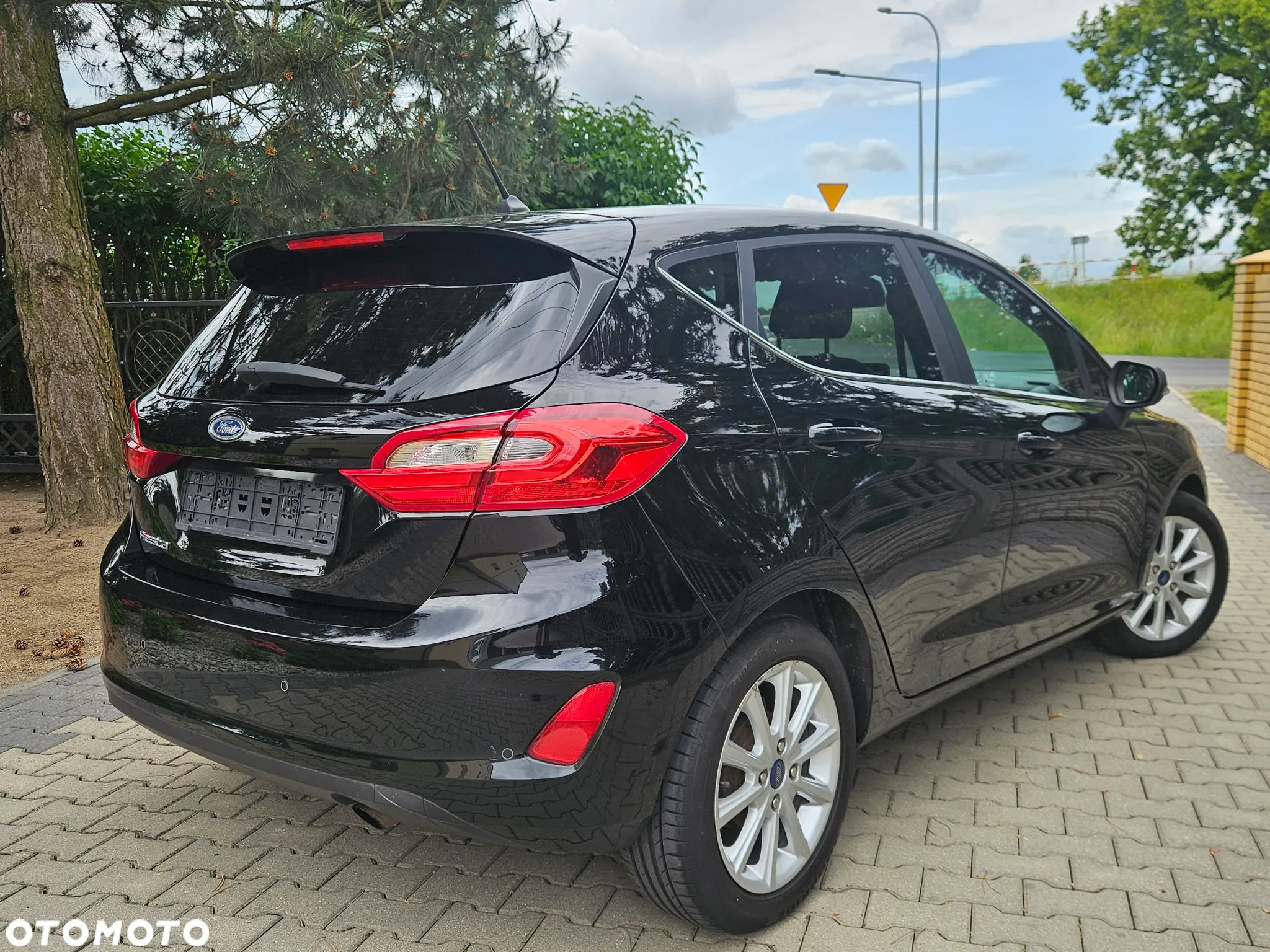 Ford Fiesta 1.0 EcoBoost Titanium X ASS - 2