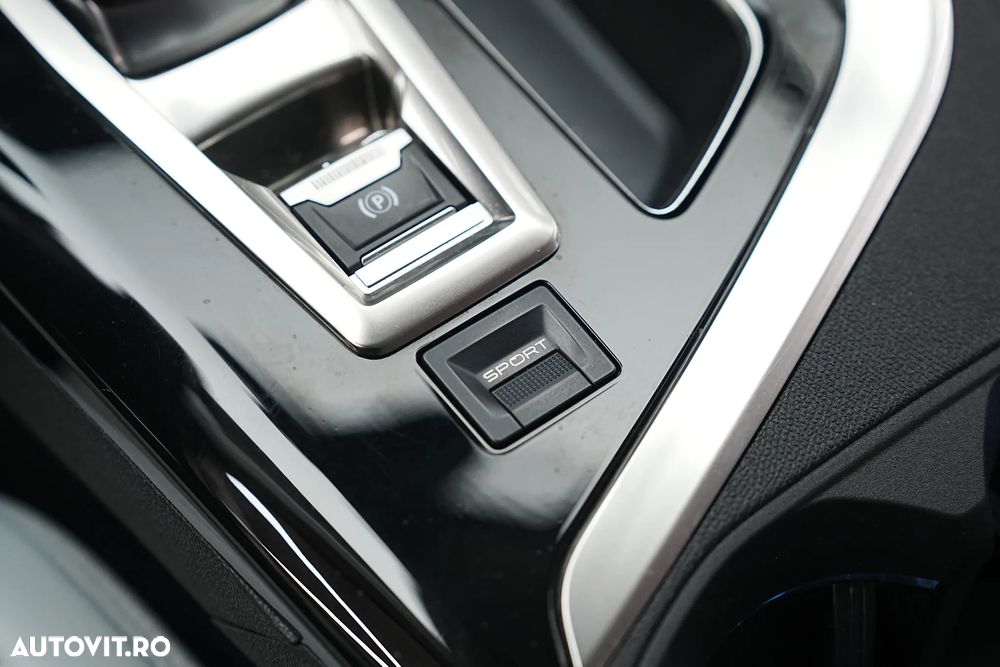 Peugeot 3008 THP 165 EAT6 Stop & Start Active - 33