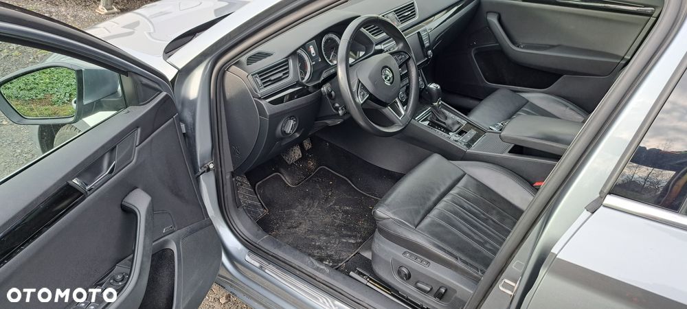 Skoda Superb 2.0 TDI 4x4 DSG L&K - 13