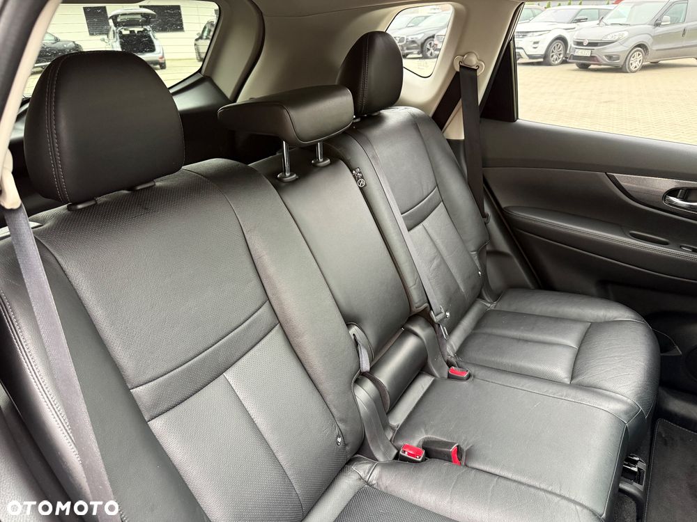 Nissan X-Trail 1.6 DCi Tekna 2WD EU6 - 29