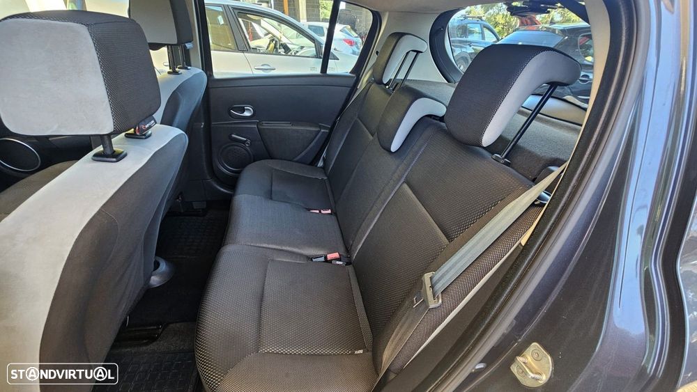 Renault Clio 1.2 16V Rip Curl II - 8