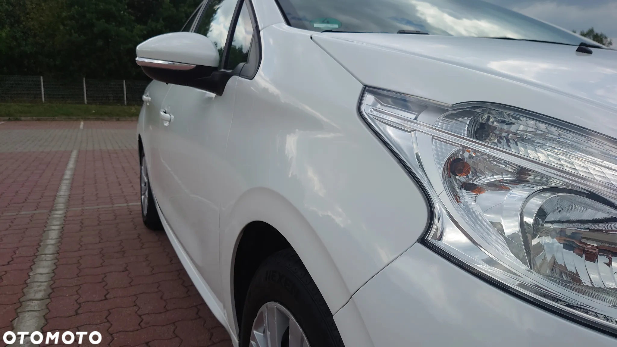 Peugeot 208 1.2 PureTech Active - 17