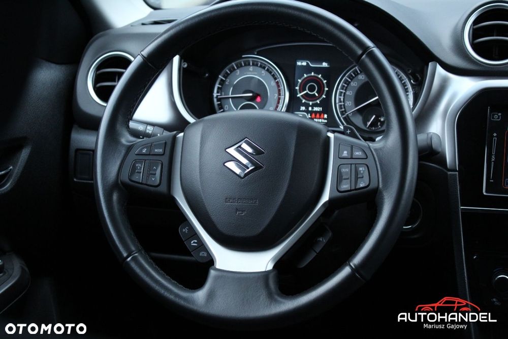 Suzuki Vitara - 11