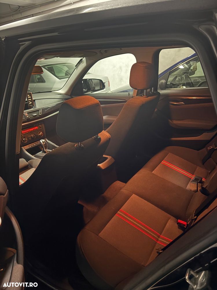 BMW X1 sDrive20d Aut. Sport Line - 8