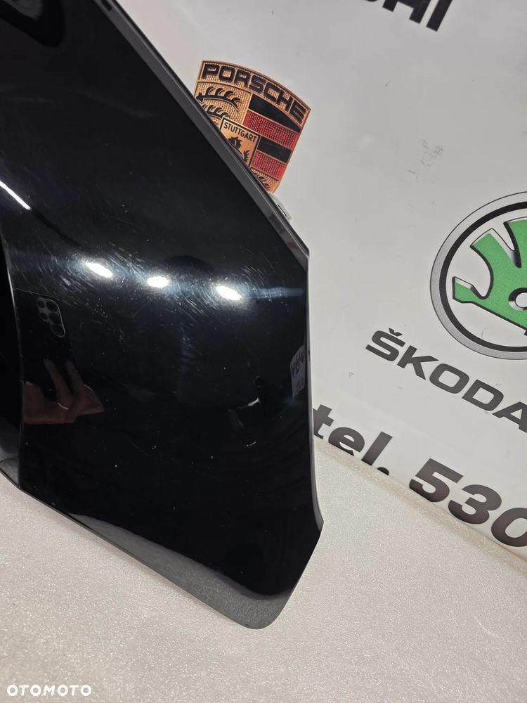 AUDI A4 B9 8W0 14- ŁADNY PRAWY BŁOTNIK PRZEDNI PRZÓD KOLOR CZARNY NIEMETALIK NR AUKCJI BŁ334 - 19