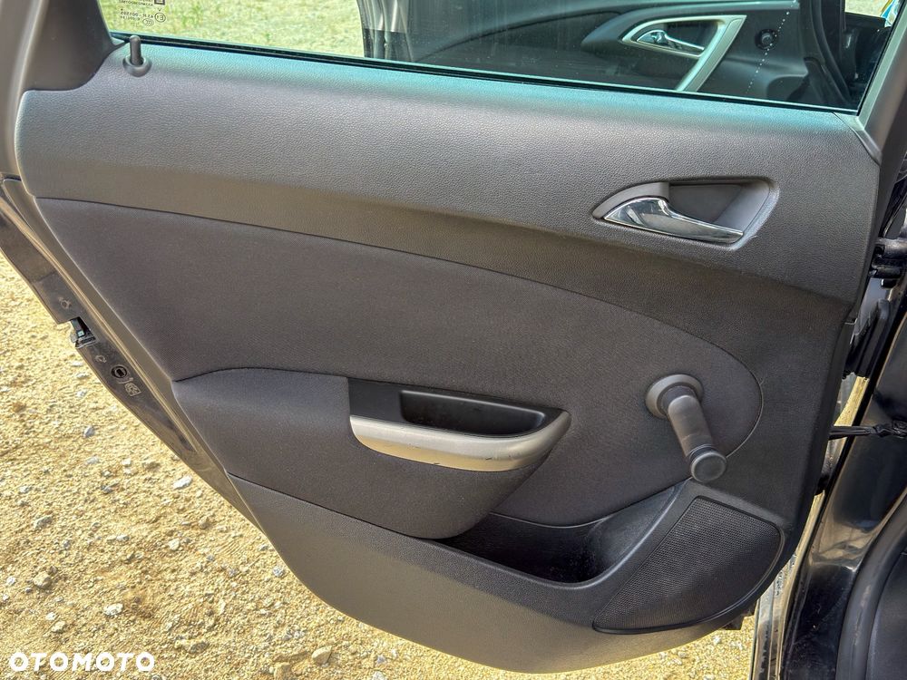 Opel Astra 1.4 Essentia - 19