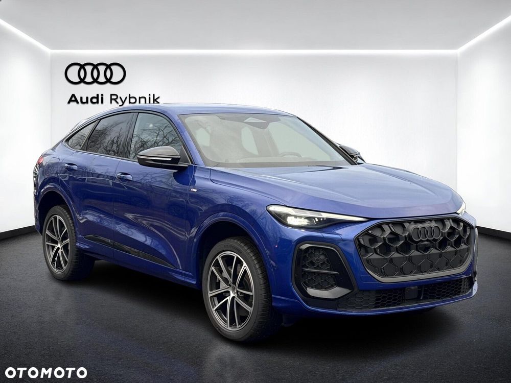 Audi Q5 Sportback - 9