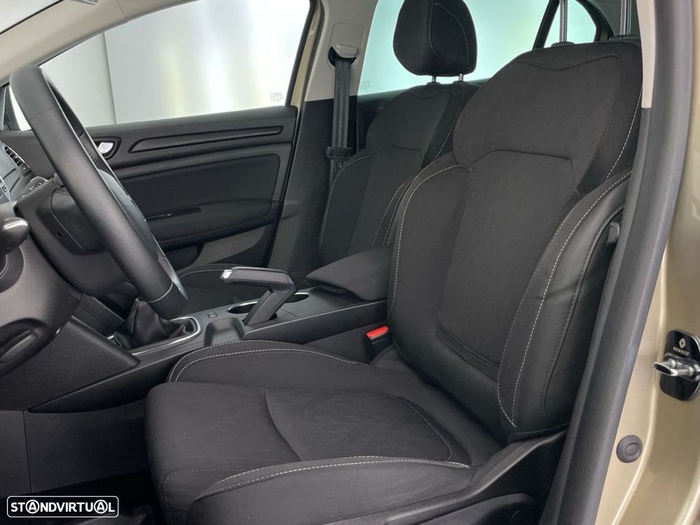 Renault Mégane 1.3 TCe Limited - 17