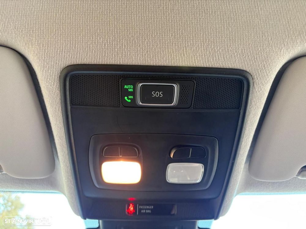 Renault Clio 1.0 TCe Limited - 12