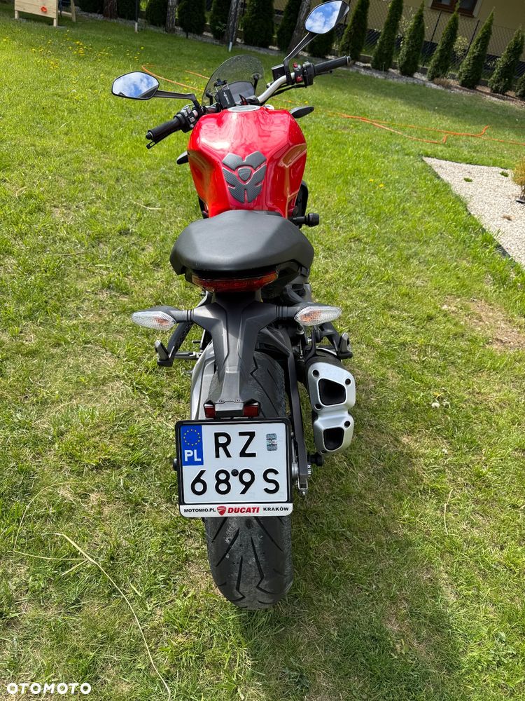 Ducati Monster - 4