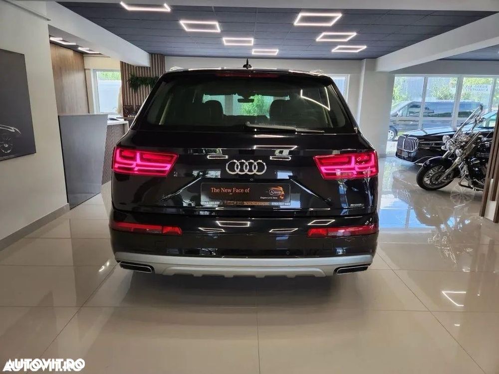 Audi Q7 - 5