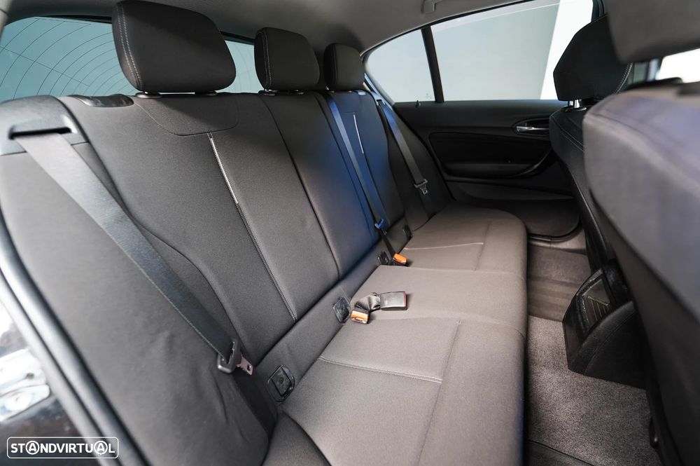 BMW 116 d EDynamics Line Sport - 11
