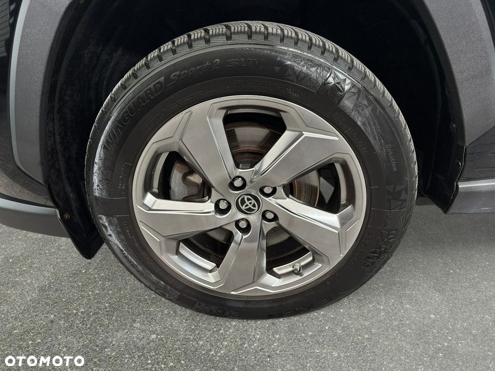 Toyota RAV4 - 11