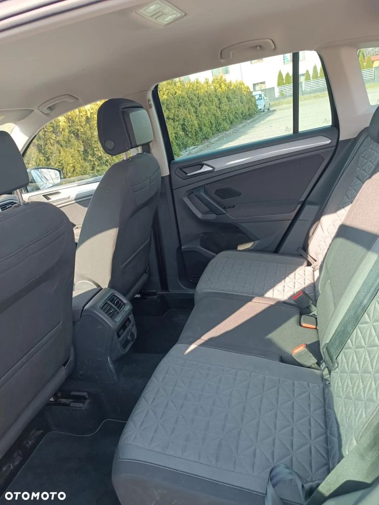 Volkswagen Tiguan - 7
