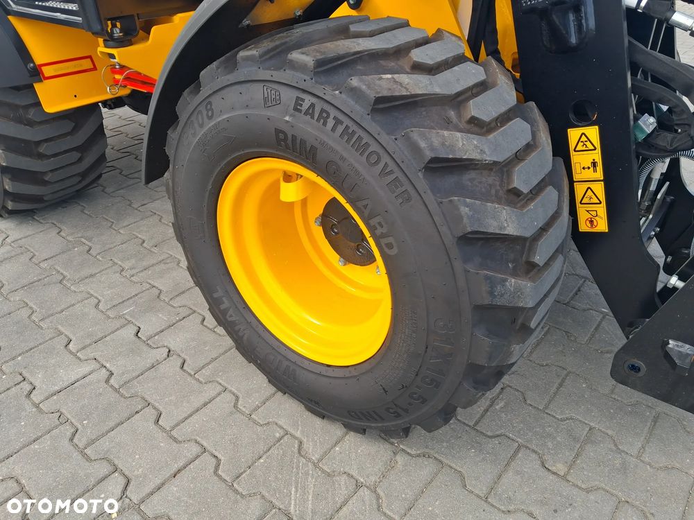 JCB 403 SMART POWER - 12