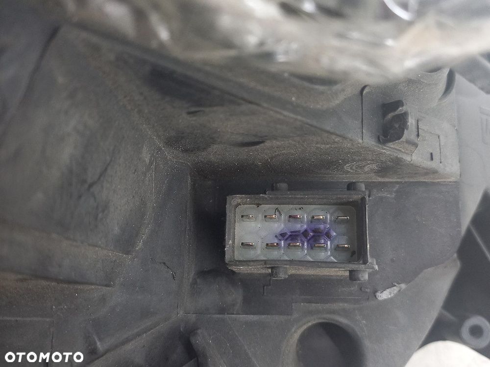 LAMPA PRZÓD PRAWA BIXENON OPEL VECTRA C 13170934 - 2